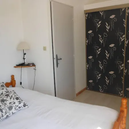 3 Pces Mez 52m2 + Terrasse 16m² Ref 4058 * Le Castellas
