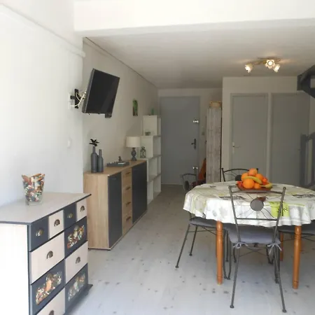아파트 3 Pces Mez 52m2 + Terrasse 16m² Ref 4058